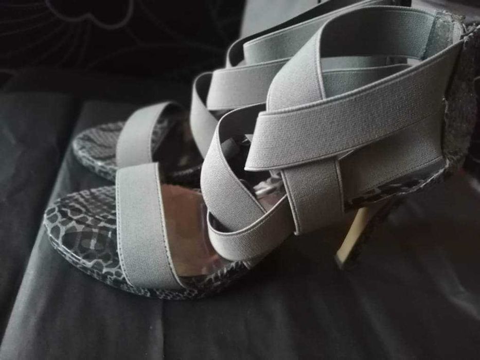 ПРОМОЦИЯ 20ЛВ. Сандали с висок ток