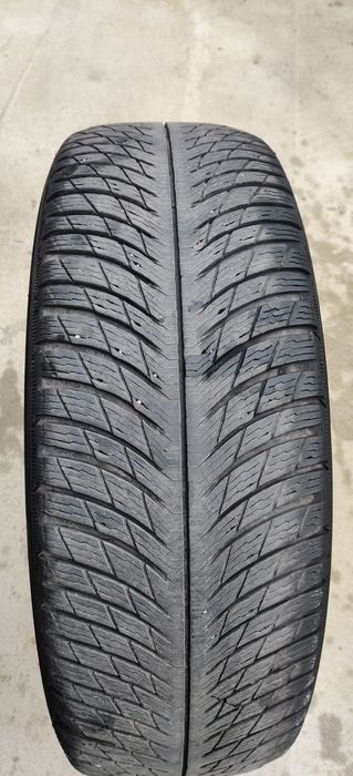 Зимни гуми Мишелин 235 65 17 Дот 21