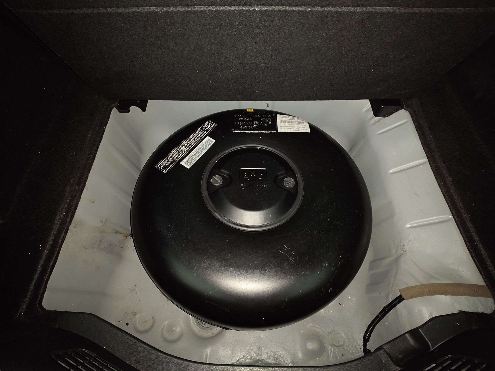 HONDA JAZZ i-VTEC Comfort Navi  1.3 ГАЗ-BRC  Обслужена Italy