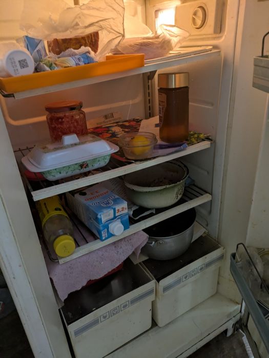 Холодильник СРОЧНО  бу самовывоз