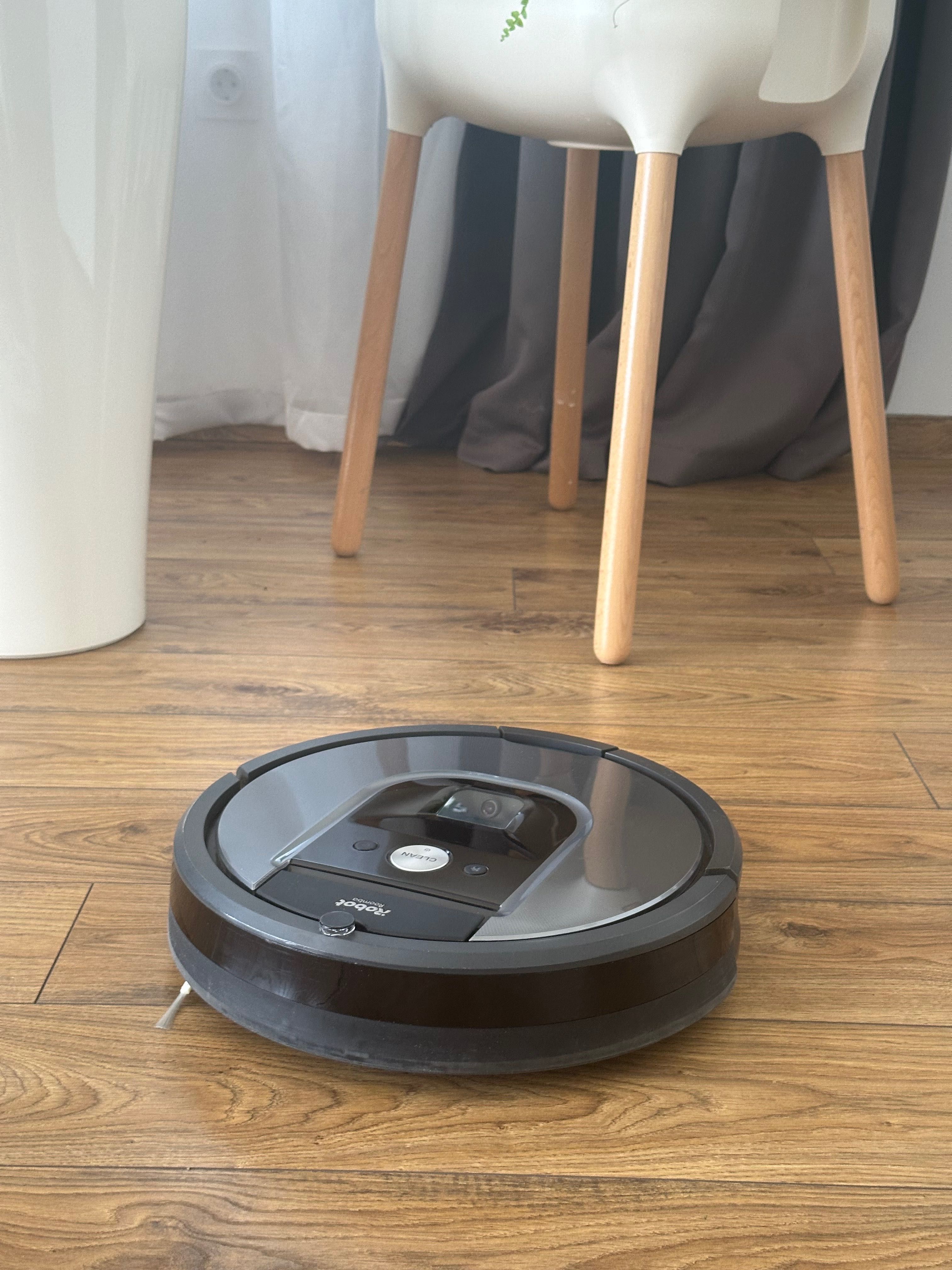 Прахосмукачка - робот Roomba 976