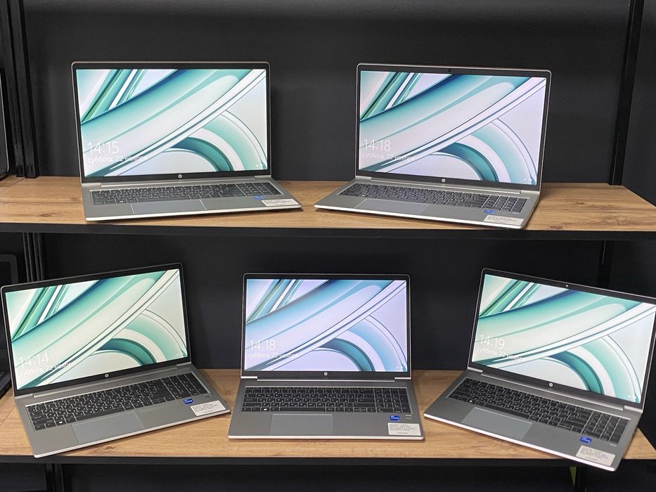 Ноутбук HP ProBook 450 G8 | i5-1135G7 / 8GB / SSD 256GB. Бизнес-класс