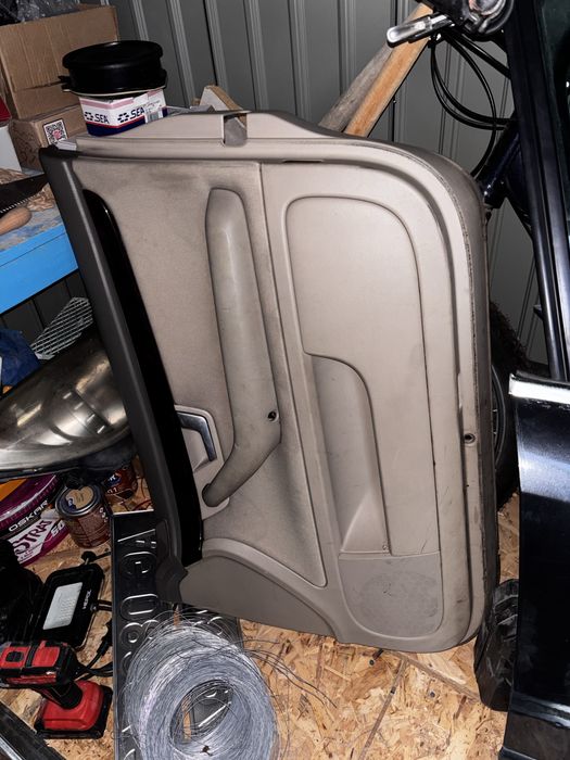 Usa audi a4 b6 sedan dreapta fata