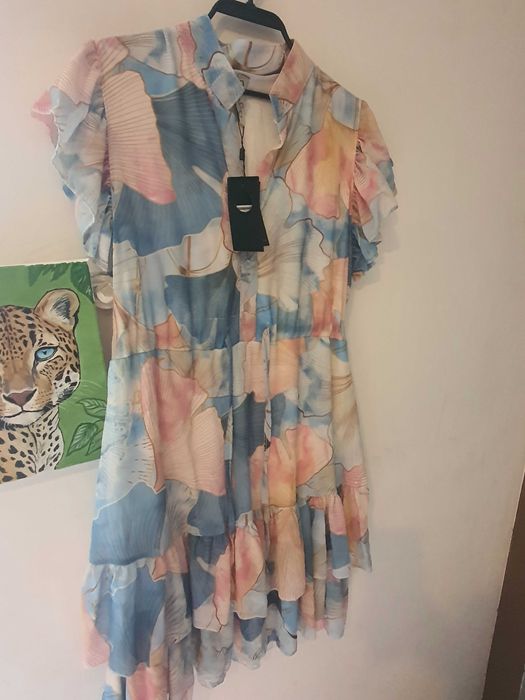 Нова рокля с етикет-лятна, ефирна, размер L