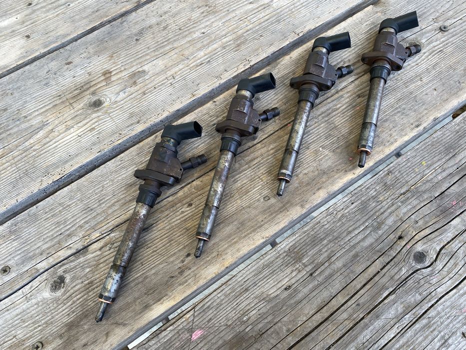 Injectoare ford  mondeo , c max  2.0 tdci