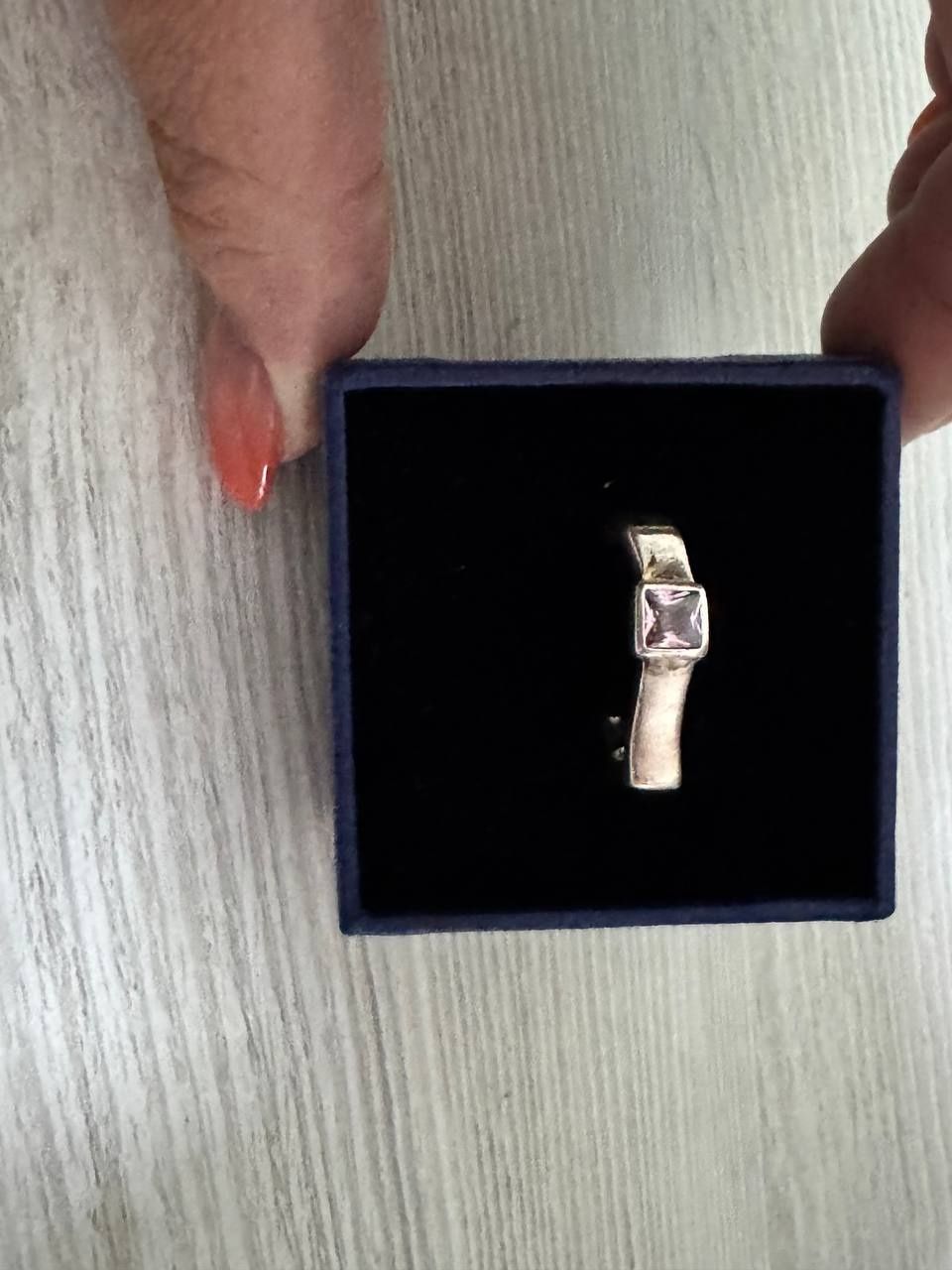 Серебряное кольцо 925, размер примерно 18-19