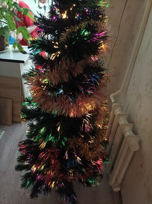 Ёлка новогодняя с подсветкой