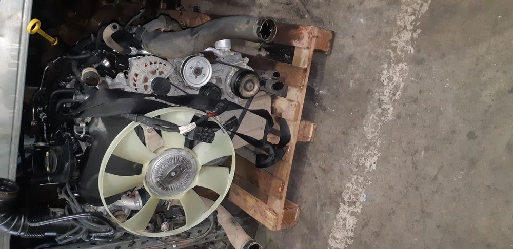Motor mercedes sprinter biturbo 2.2 515, dezmembrari autoutilitare