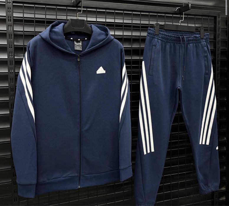 Екип Adi*as тъмно син