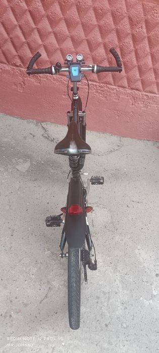 Fargʻona shahar frunskiy massivda velosiped sotiladi.