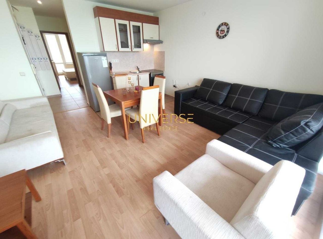 Продава се Двустаен апартамент в Свети Влас - 65 кв.м за 1108 €/кв.м - Снимка #1