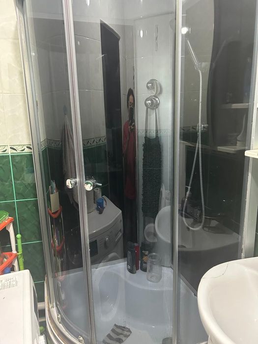 Продам душевую кабину