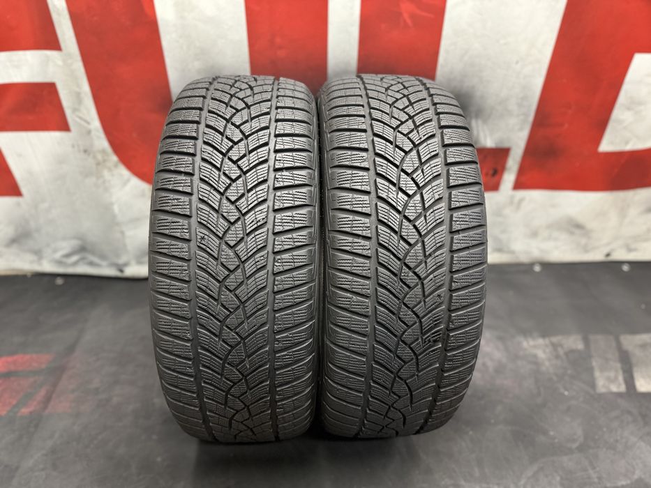 235 45 20, Зимни гуми, Goodyear UltraGripPerformance, 2 броя