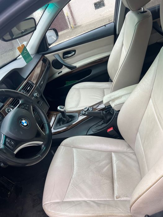Vând BMW seria 3