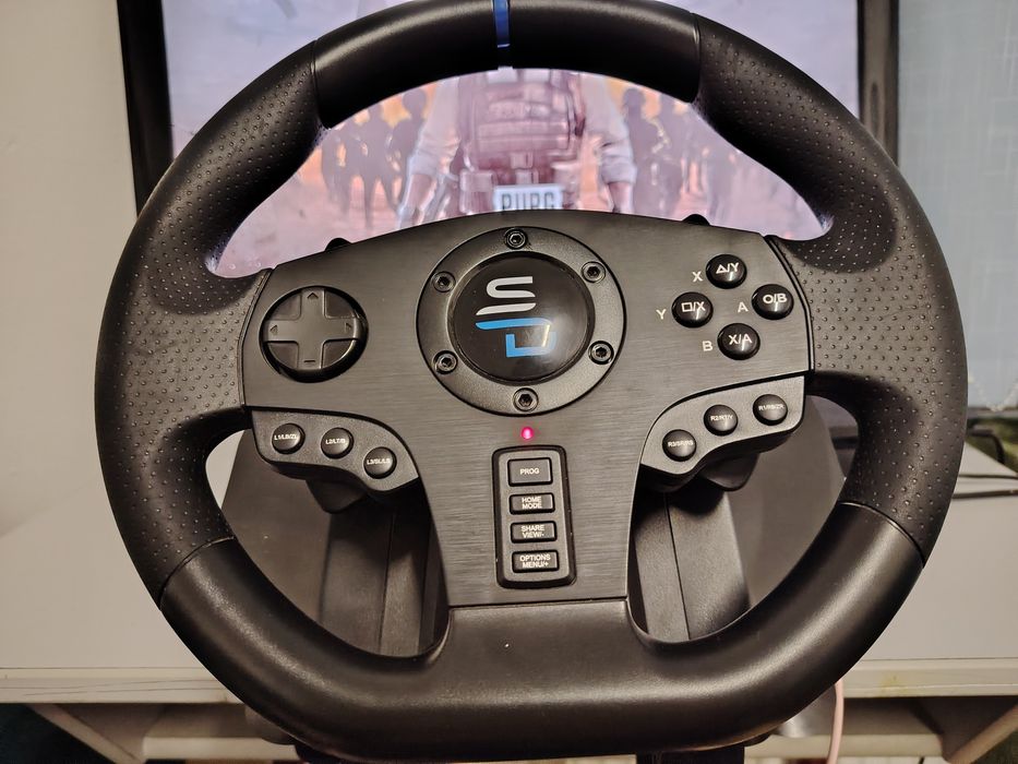 Vând volan super drive întroto stare foarte bună foarte puțin folosit