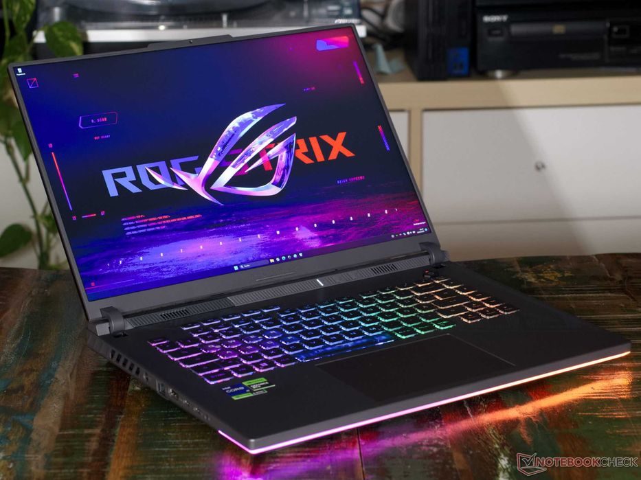GAMING Asus ROG STRIX Intel Core i7 10870H 32GB RTX 2060 Garantie