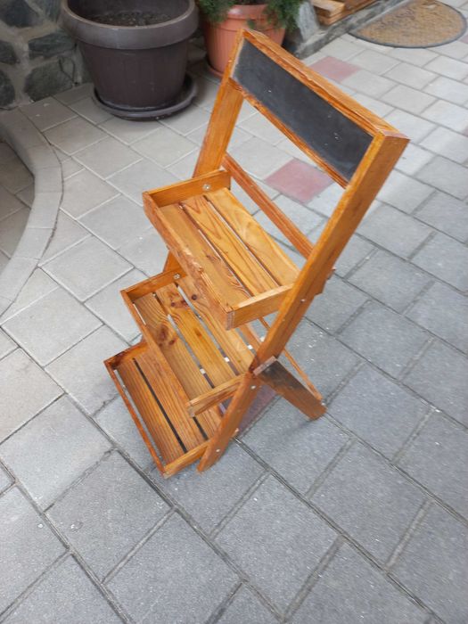 suport flori din lemn