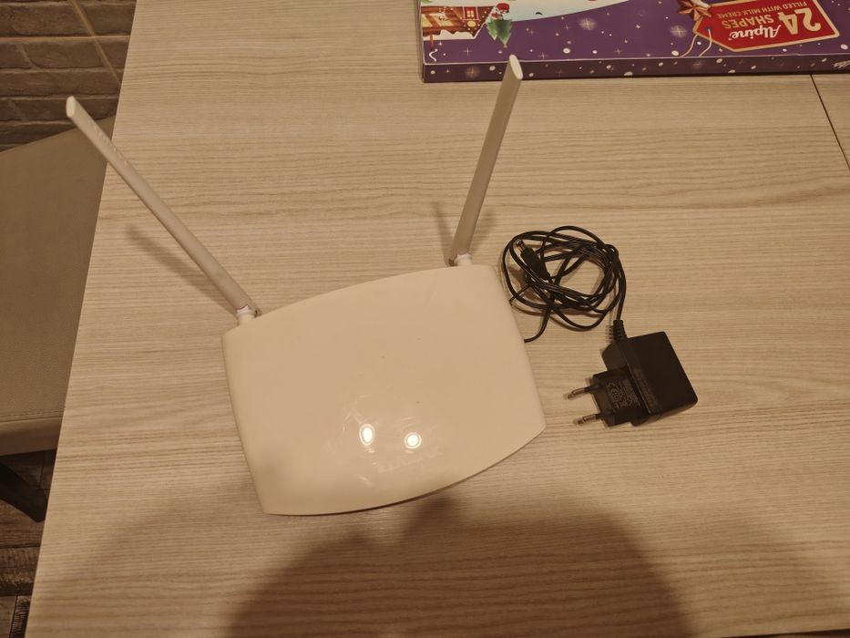 Router wireless edimax br-6428mS