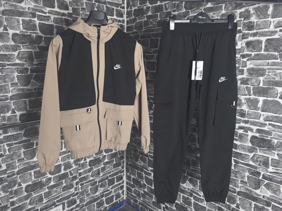 Nike екип шушляк