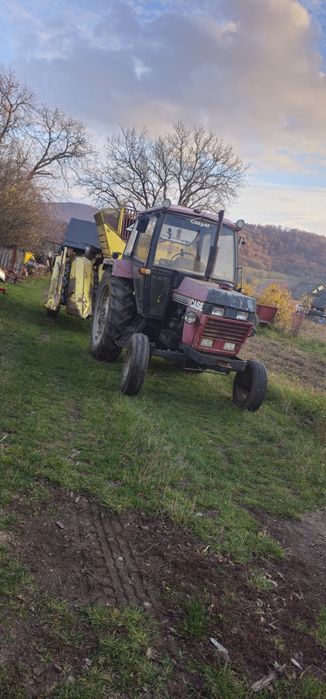 Tractor Case+ culegator  Berko