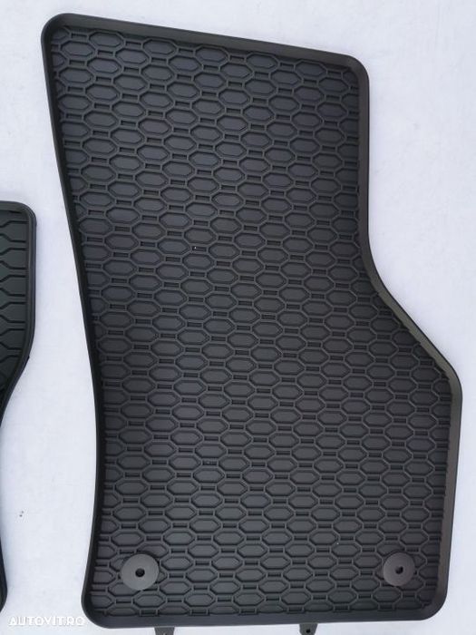 Covorase cauciuc Skoda Superb 3 (2015->)