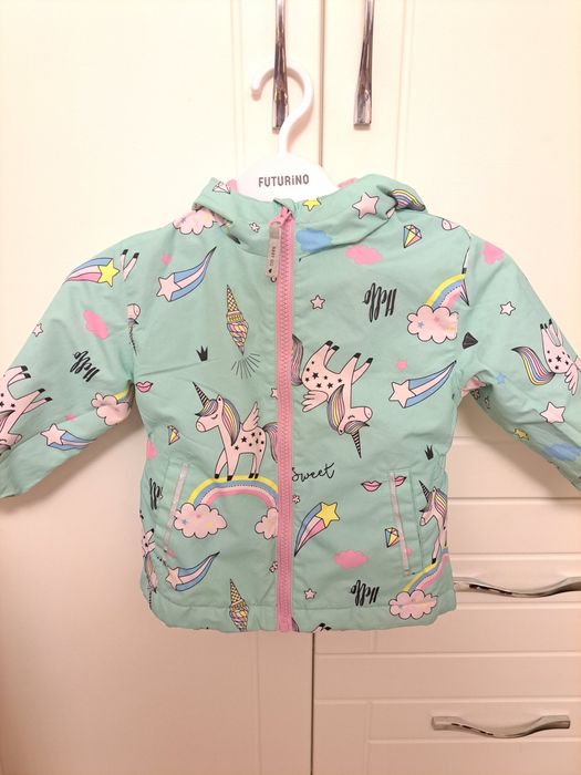 Продам куртку весеннюю