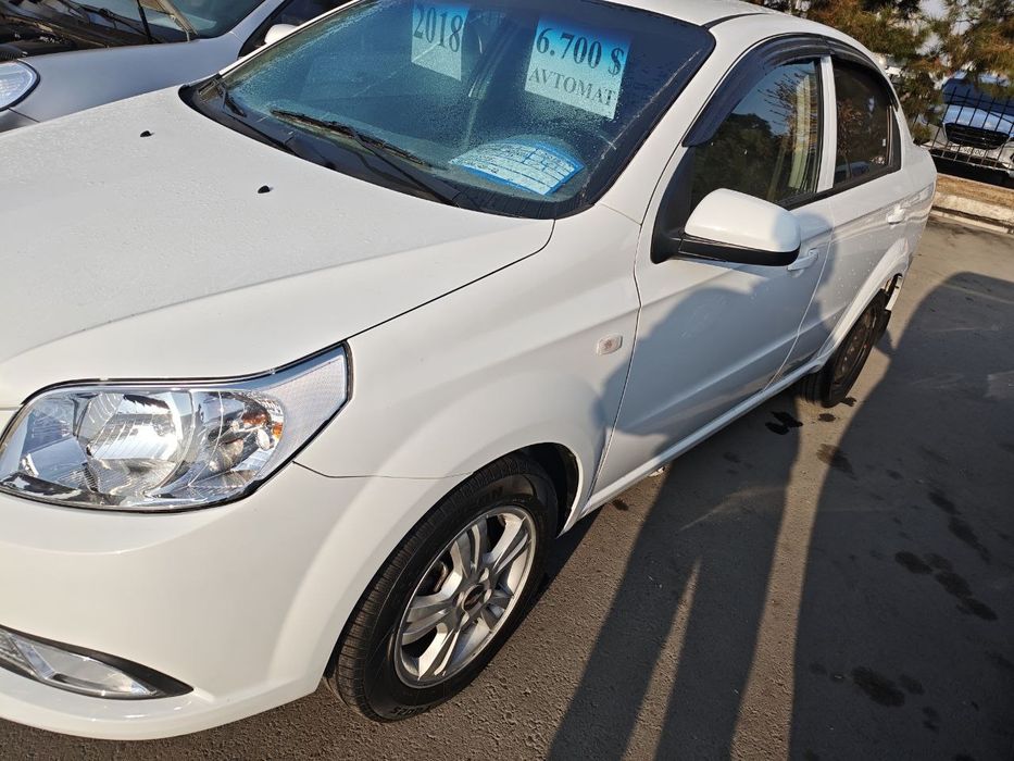 Sotiladi Nexia 3 avtomat 2018