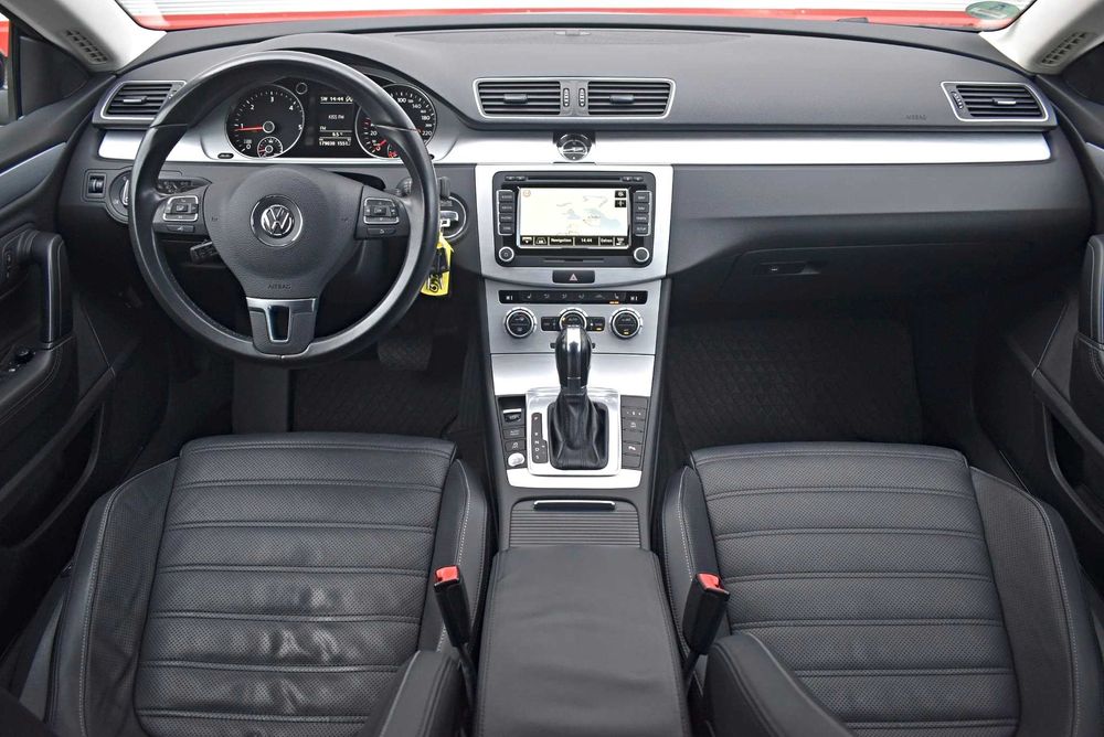 VW Passat CC~2013~Distronic ~PIELE ~Senzori~Navigatie~GARANTIE 1 AN