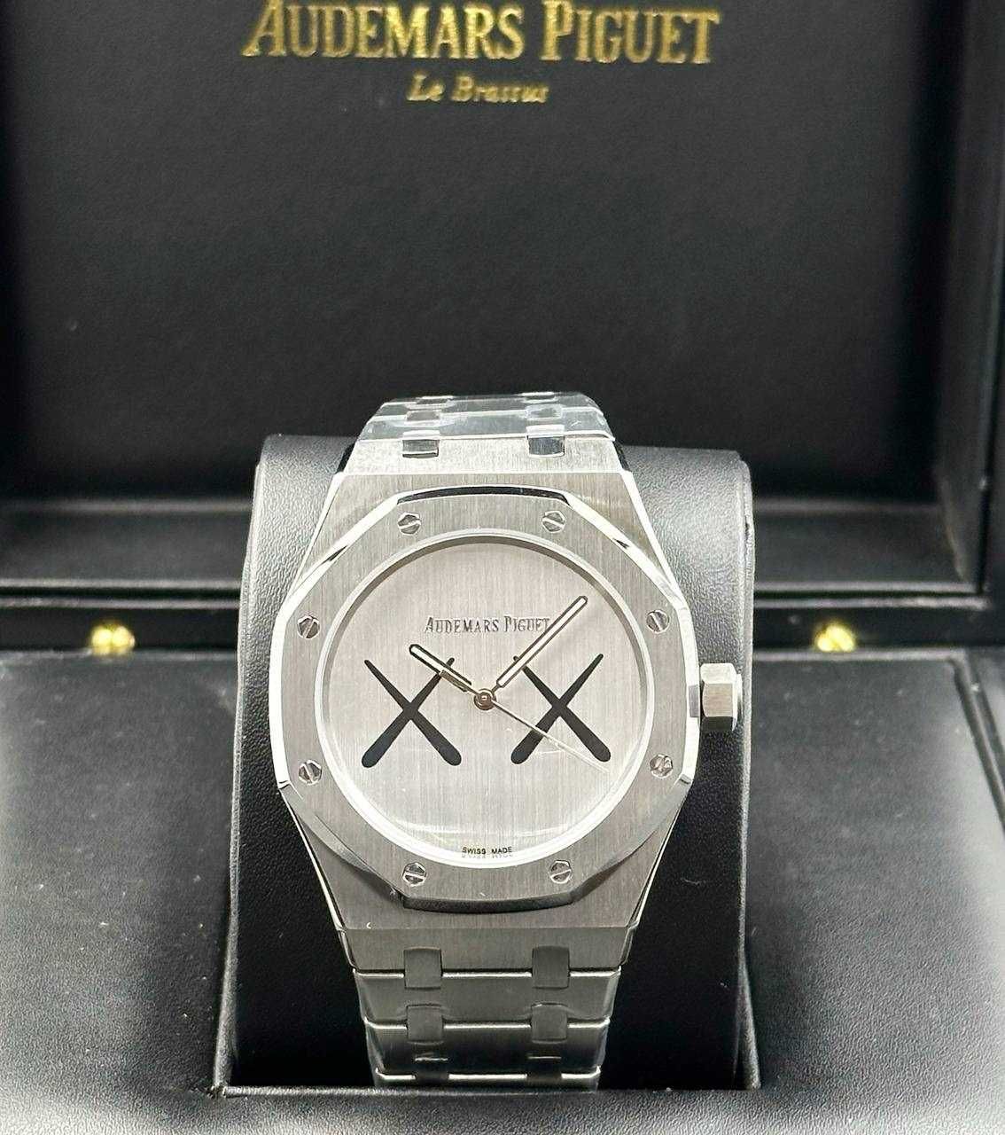 audemars piguet royal oak kaws колекция