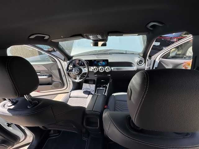 mercedes GLB 200