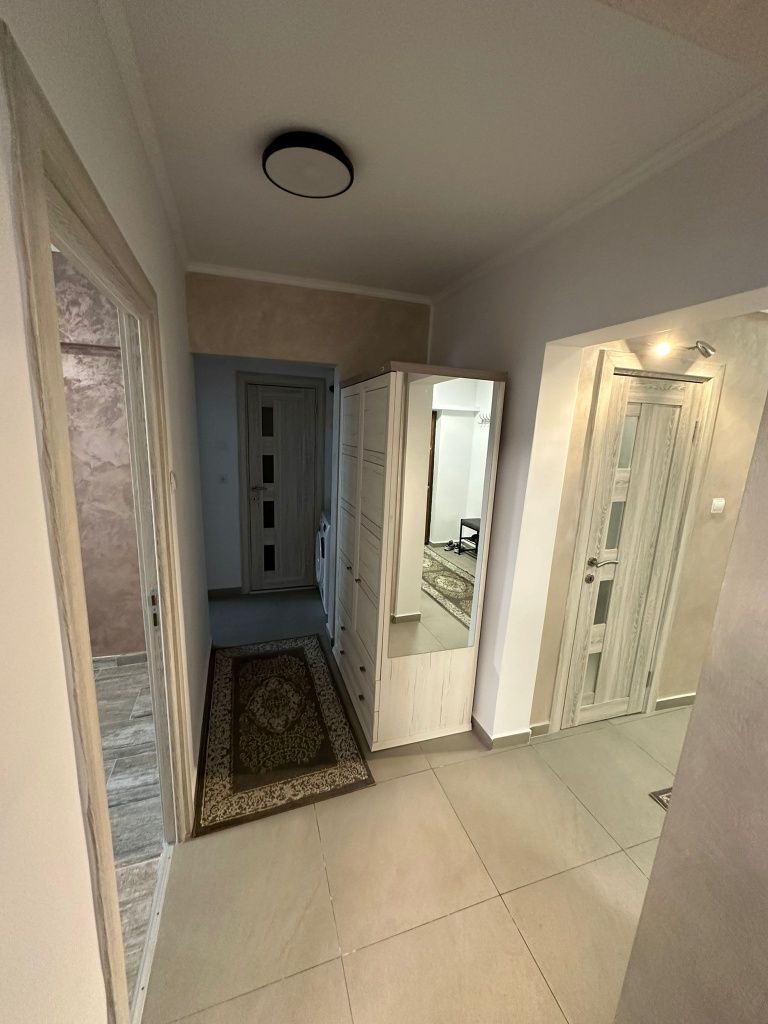 Apartament 3 camere toporas