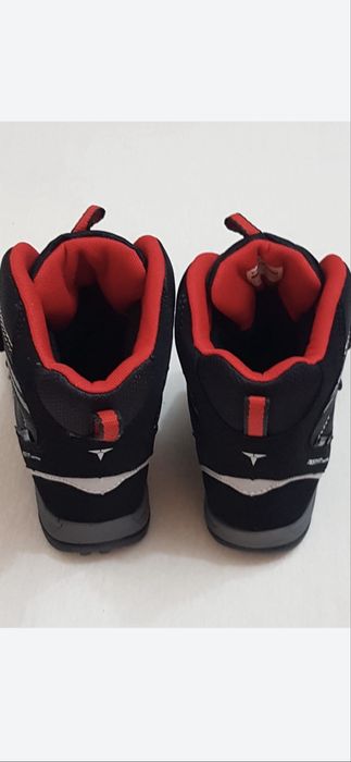 Ghete iarna noi Treksta Cobra II Gore -Tex, icelook, marimea 32!