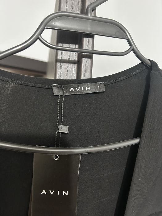 Avin боди с етикет !