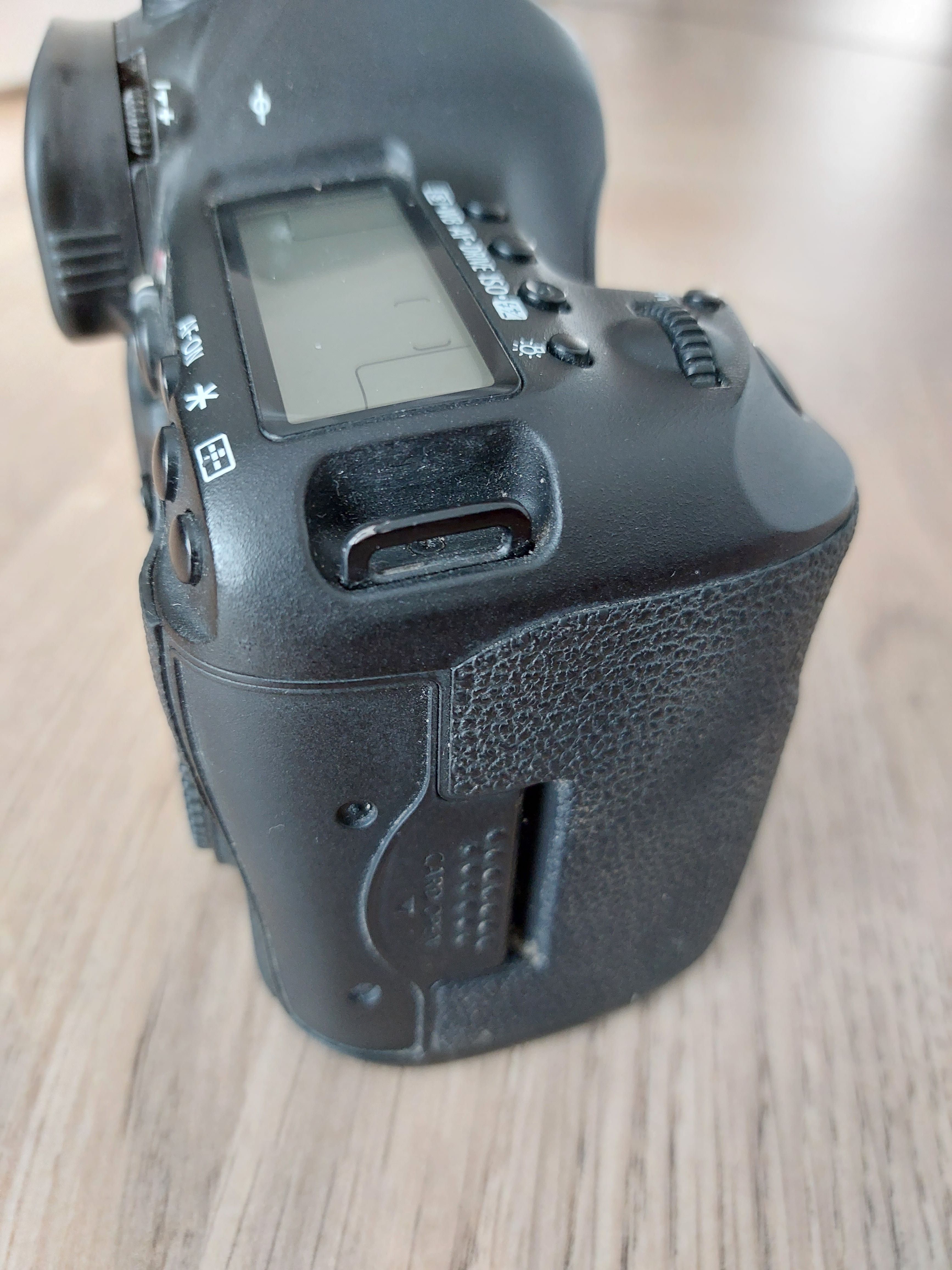 Canon 5D Mark III utilizat, in stare buna de functionare