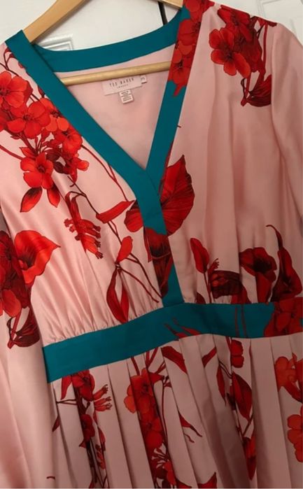 Рокля от Ted Baker , M,3