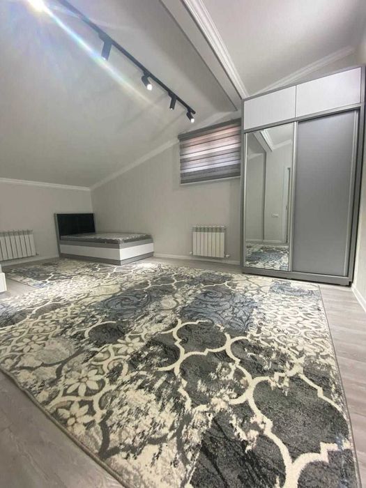 СРОЧНО!!!Сдается кв-ра (3/3/9)Яшнабатски район, ор-р Боткина ор-р 372*