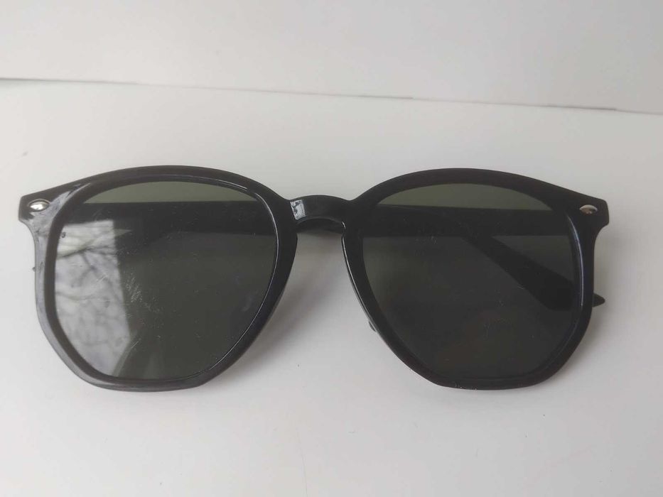 Слънчеви очила с тъмни стъкла унисекс модел