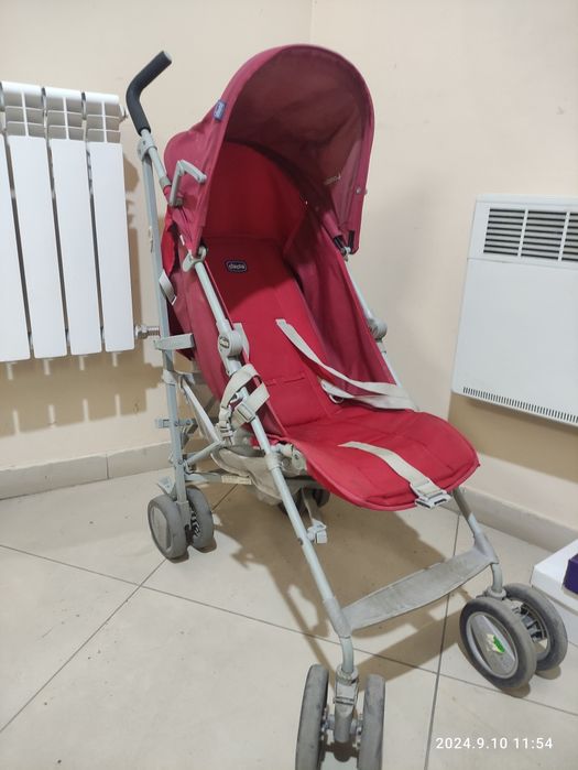 Коляска складная Chicco