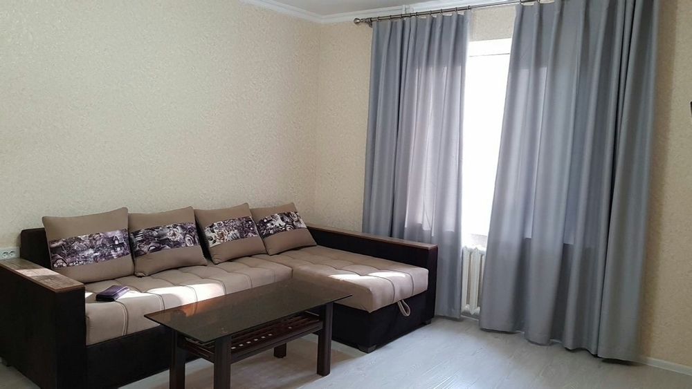 Цум 1/2/4 рядом 119 Школа Алея ул.Яккачинор  рядом Парк м. Космонавт