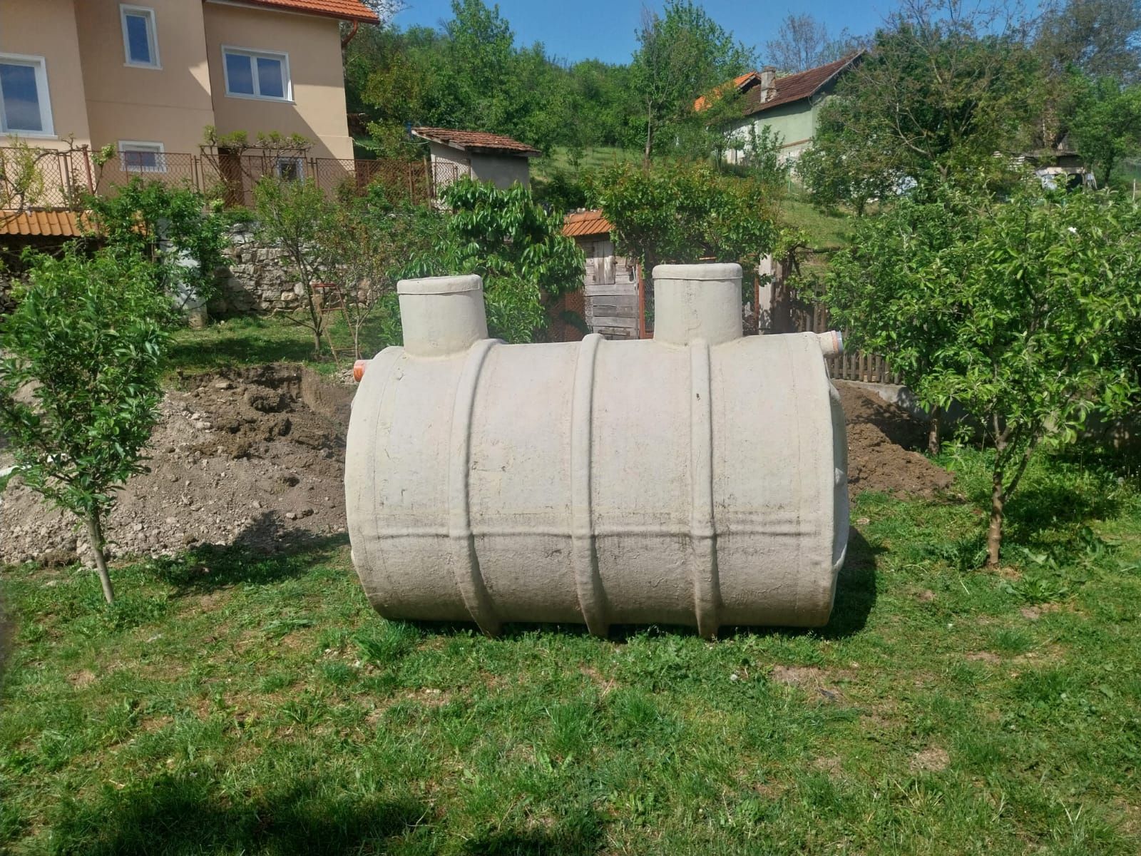 Fose septice ecologice și bazine de apa