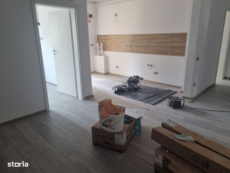 Garsoniera spatioasa Metrou Berceni