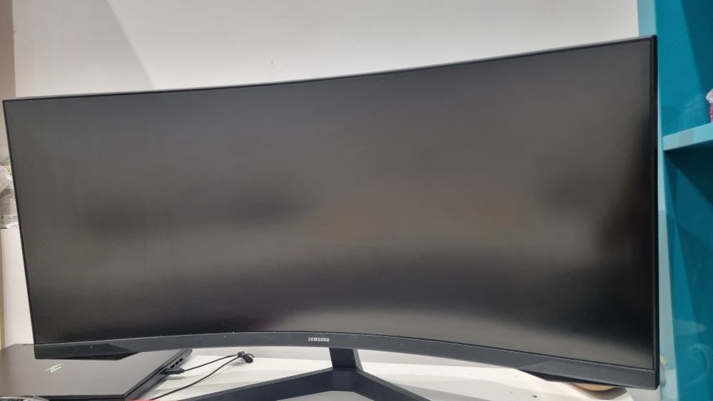 Monitor UltUltrawide samsung odyssey G5 34" 165hz