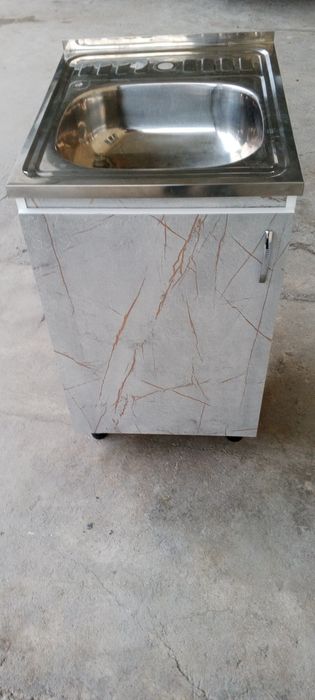 Продается мойка в новом состоянии