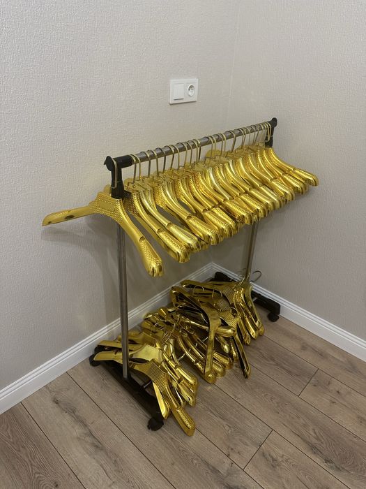 Продам вещалки в отличном состоянии