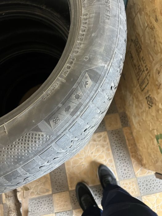 Балоны R19 235/55 б/у