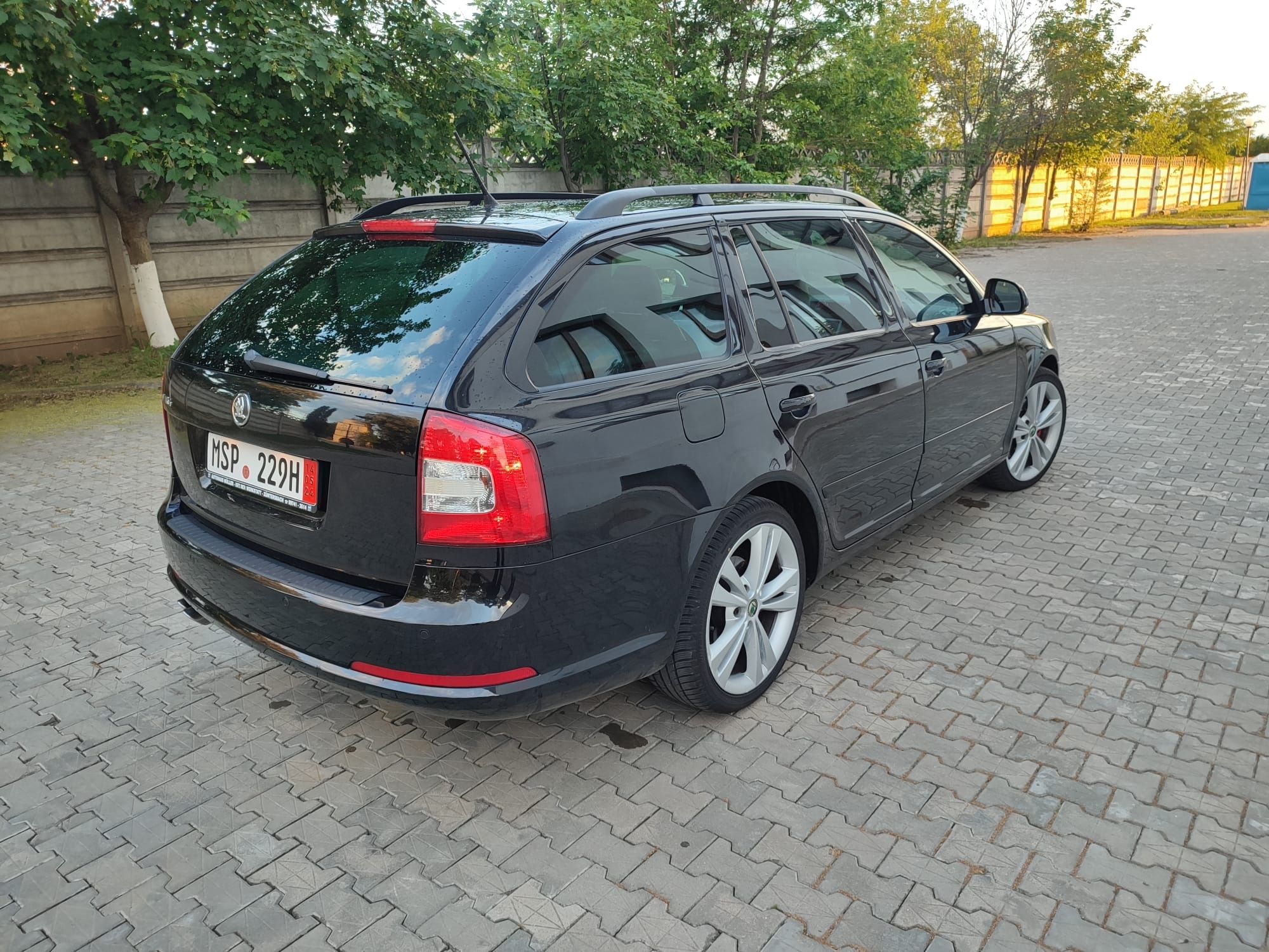 Skoda Octavia VRS 2.0 TDI 170cp an 2011 Euro 5 Xenon,Piele,Navi,