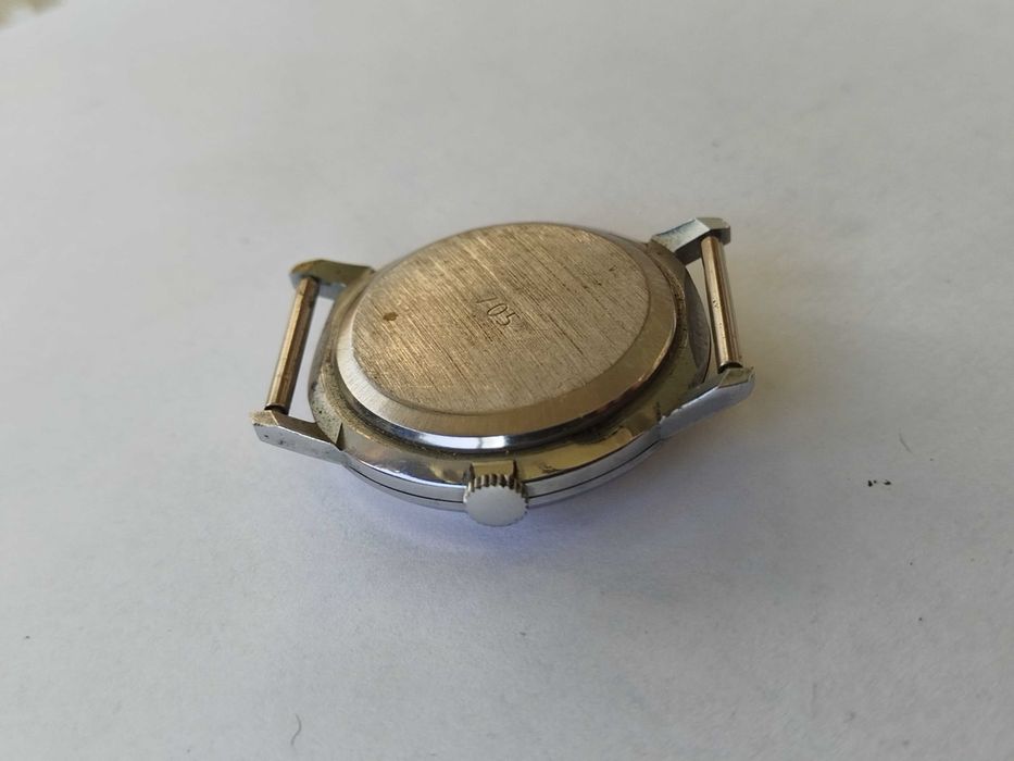 Колекционерски механичен часовник Raketa – Made in USSR (работещ)