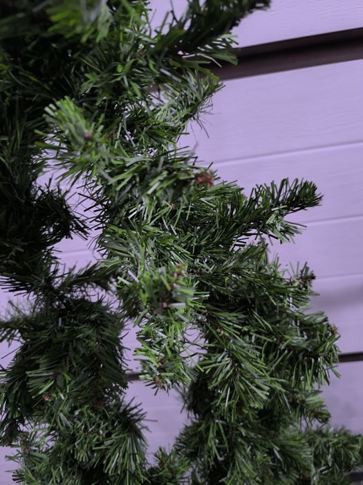 Продам Новогоднюю искусственную ветку