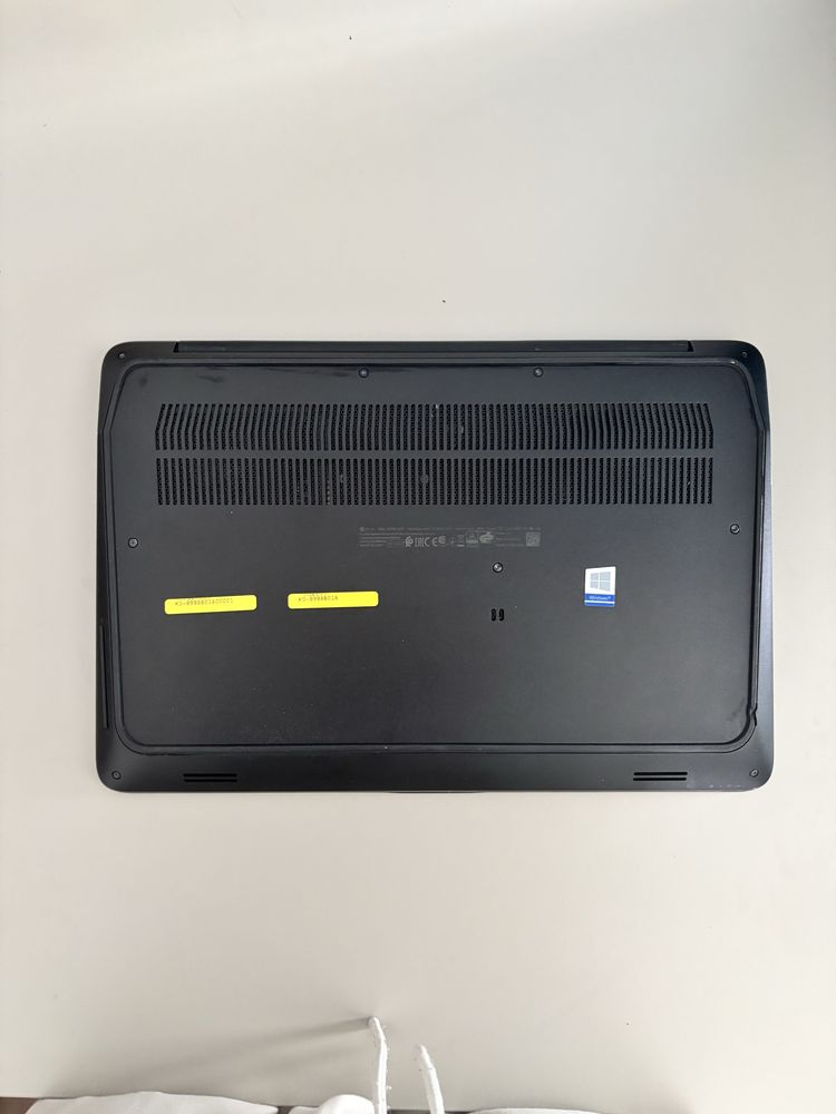 HP Workstation/Gaming• Xeon• 16Gb ram• Nvidia Quadro 4Gb• HP zbook 15
