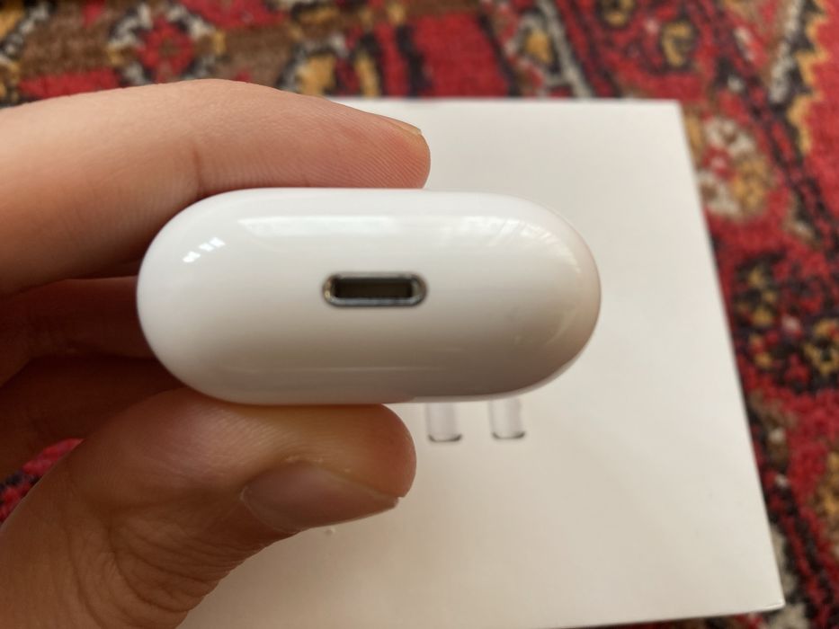 Аpple AirPods 2.2 case/футляр сотилади